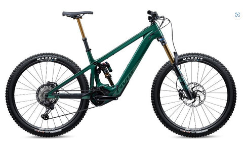 PIVOT SHUTTLE LT E-MOUNTAIN BIKE